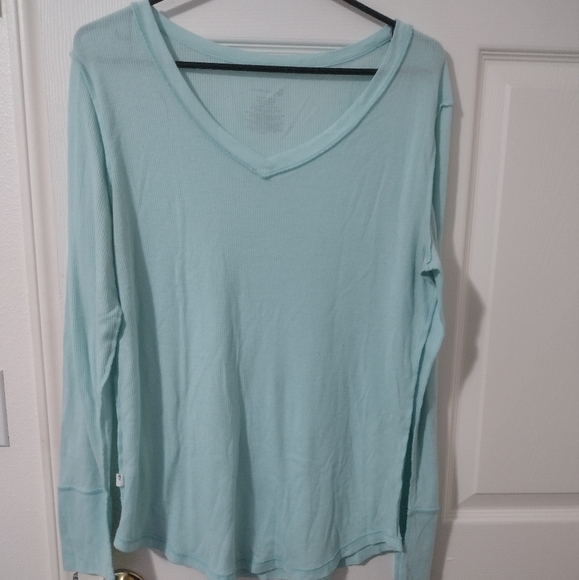 V-neck thermal long sleeve shirts - Picture 3 of 6